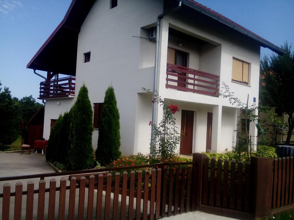 Korana Apartment Slunj Ngoại thất bức ảnh